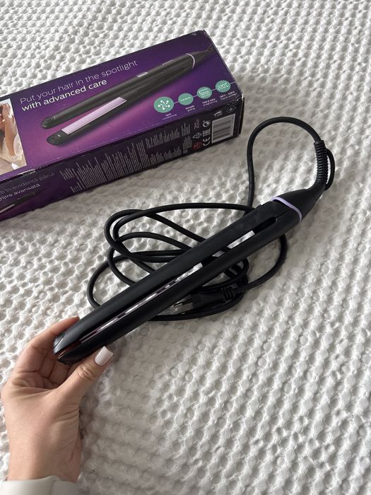 Вирівнювач волосся Philips BHS377/00