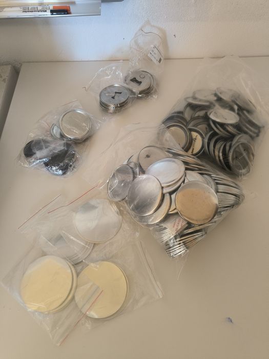 Lote de Pins ou Crachás
