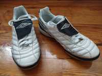 Halówki Umbro 42