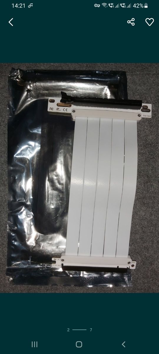 Riser do GPU 20cm. Kąt 90° PCIe 3.0 - BLACK / WHITE