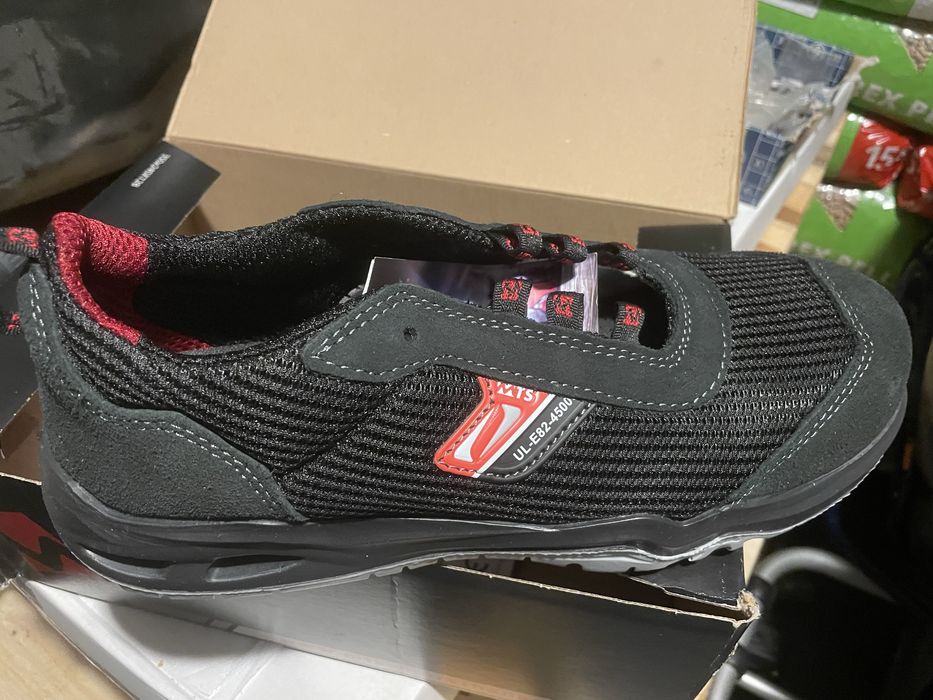 Francuskie buty robocze ochronne MTS Mustang roz 45