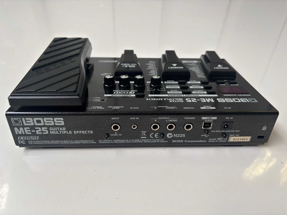 Boss ME-25 Multiefekt Gitarowy Stan Perfekcyjny