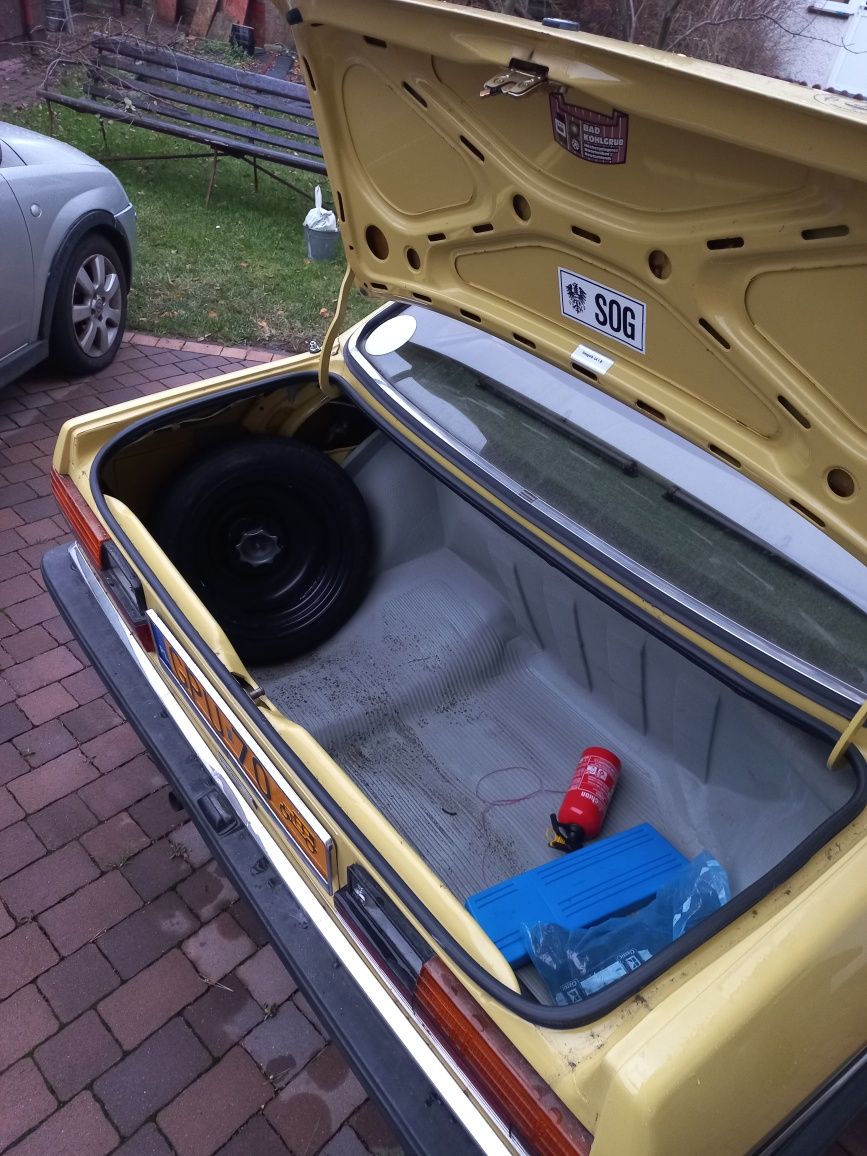 Audi 80 B2 GLS 1.6 gaźnik, automat