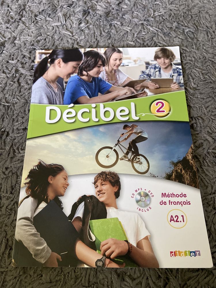 Décibel 2 podręcznik do języka francuskiego