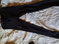 Czarne legginsy domyos Decathlon XS/ S