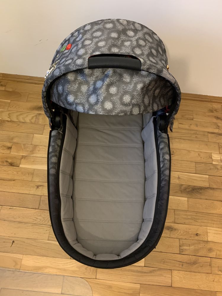 Gondola Cybex Priam Lux Rebellious 2019