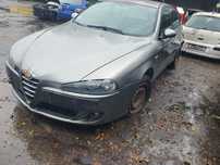 MC person prawy Alfa Romeo 147 1.9