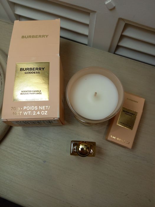 Подарунковий набір burberry goddess (свічка та парфуми)