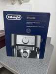 Кавомащина Delonghi stilosa  EC260.BK