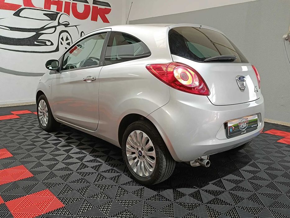 Ford Ka 1.2 City – 2015 | Gasolina | 109.000 km – 6.990 €