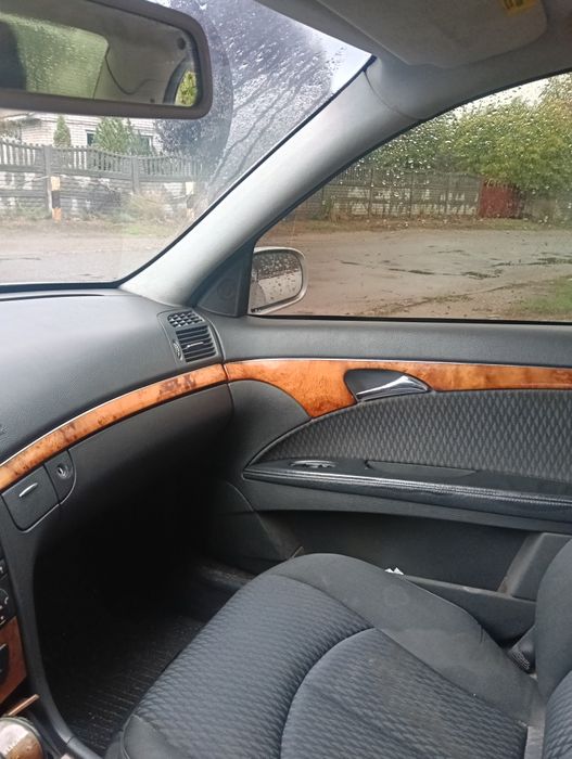 Мерседес Е клас w 211
