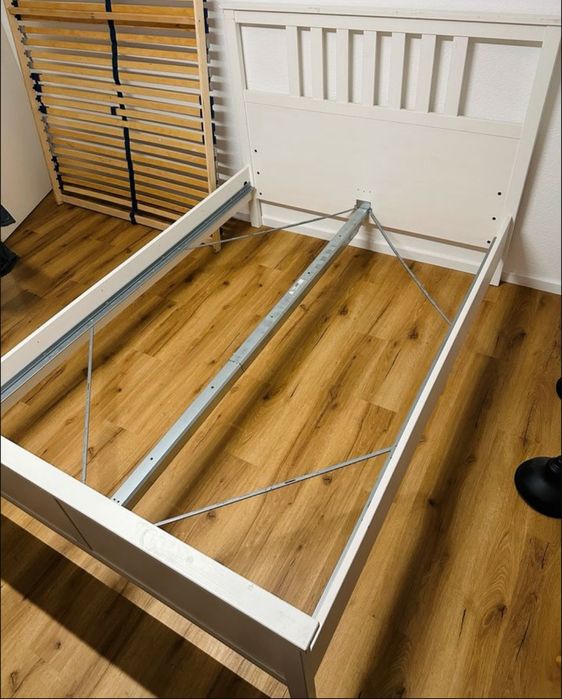 Łóżko drewniane białe Ikea Hemnes 140x200 stelaż i materac