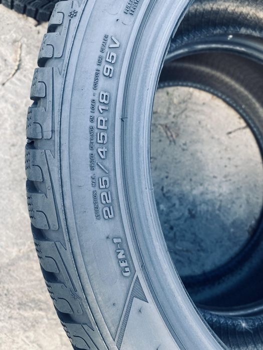 225 45 18 GoodYear  Gen 1 90% Зима 2023 Гарантія