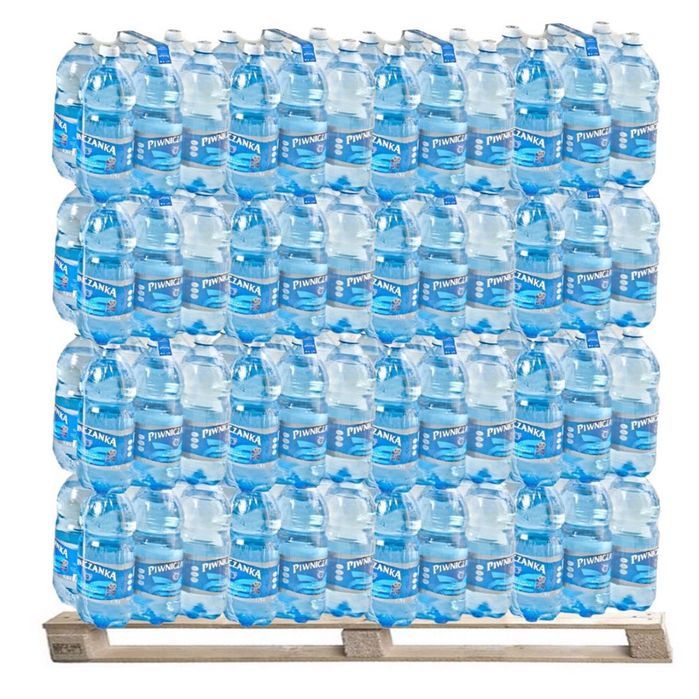 Piwniczanka woda mineralna wysokonasycona CO2 1,5 l x 504 sztuk PALETA