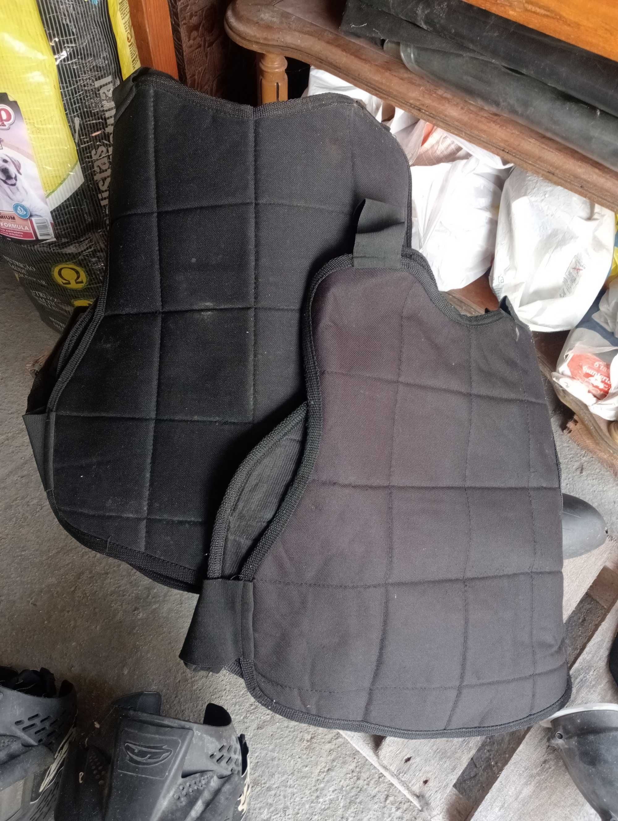 Material com muito pouco uso