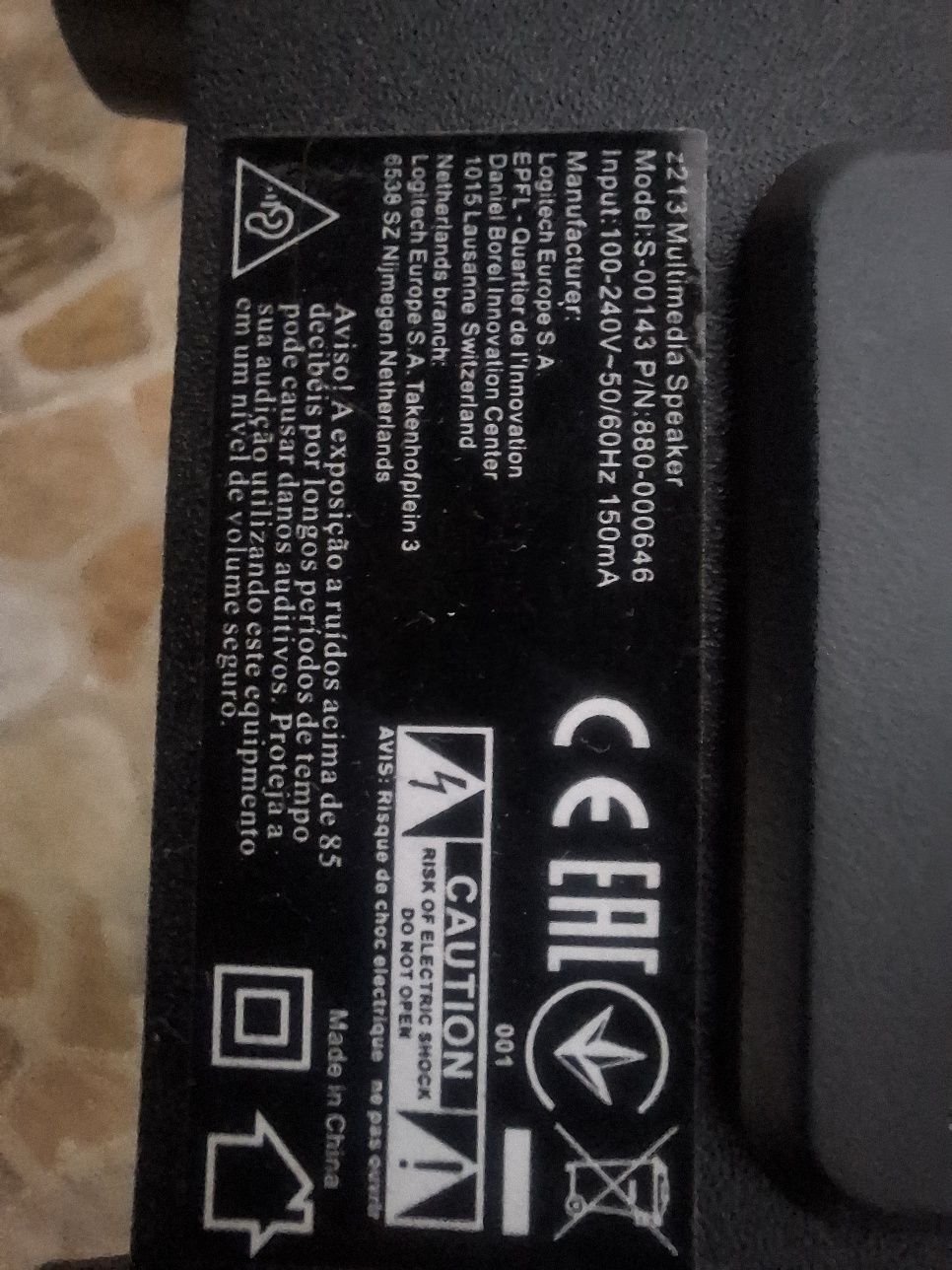 Colunas Sistema Som 2.1 Logitech Z213