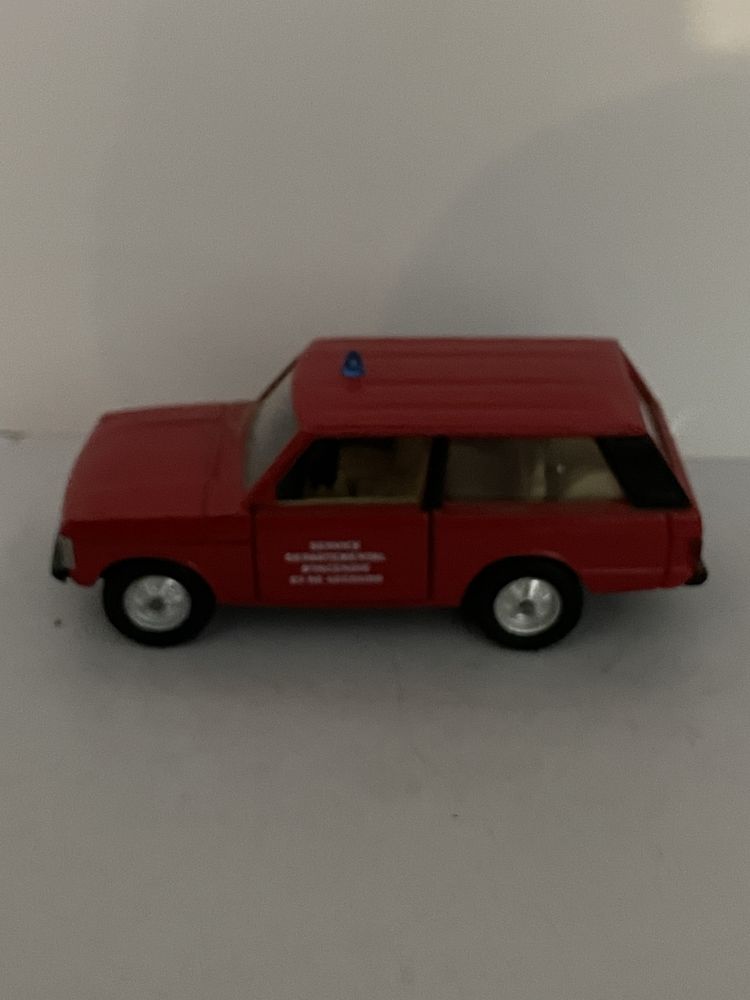 Range Rover solido escala 1:43