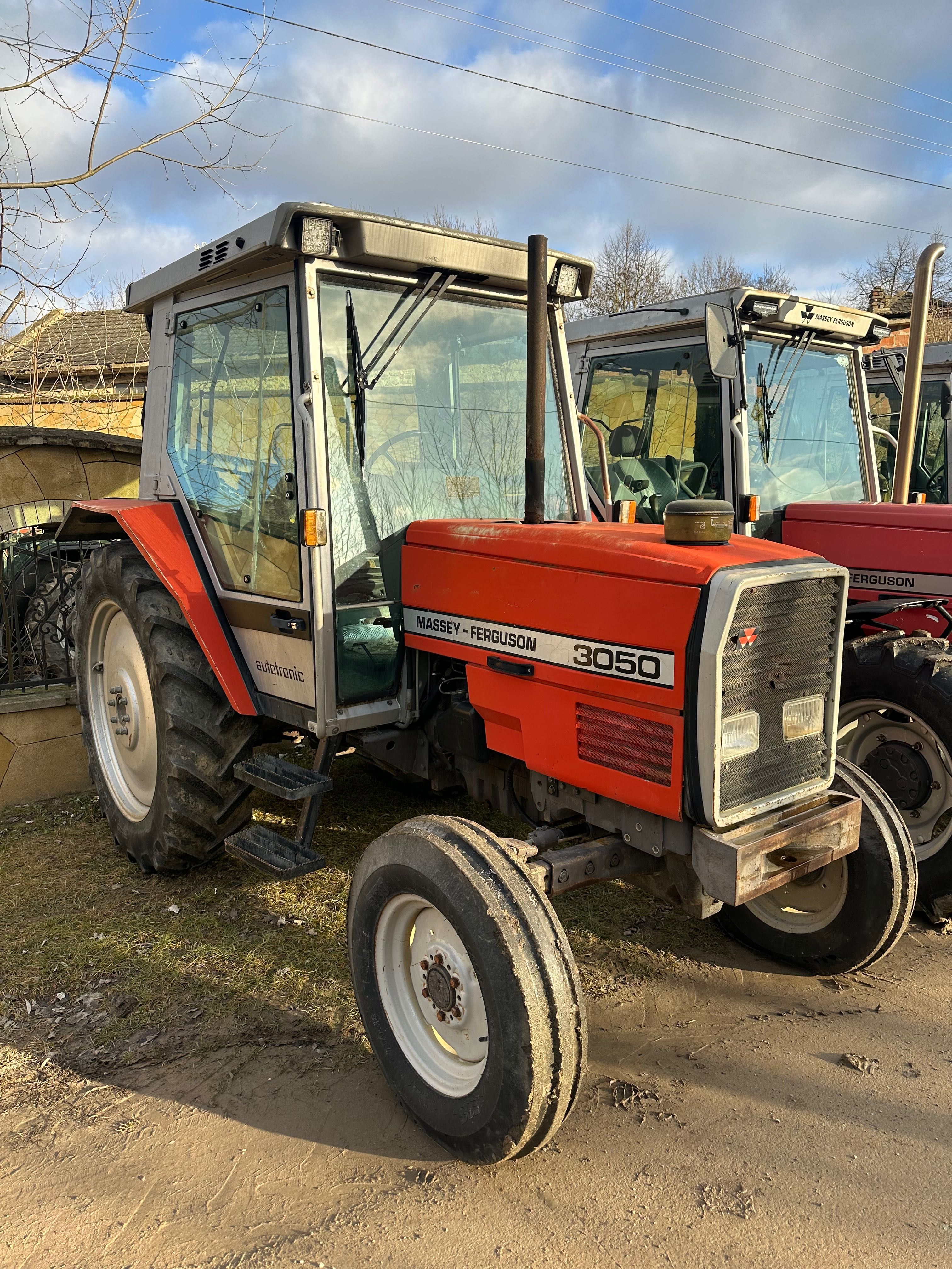 Massey Ferguson 3050,3060,3065,3075 case 956 XL , 5130