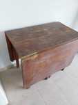 Mesa de Madeira Antiga