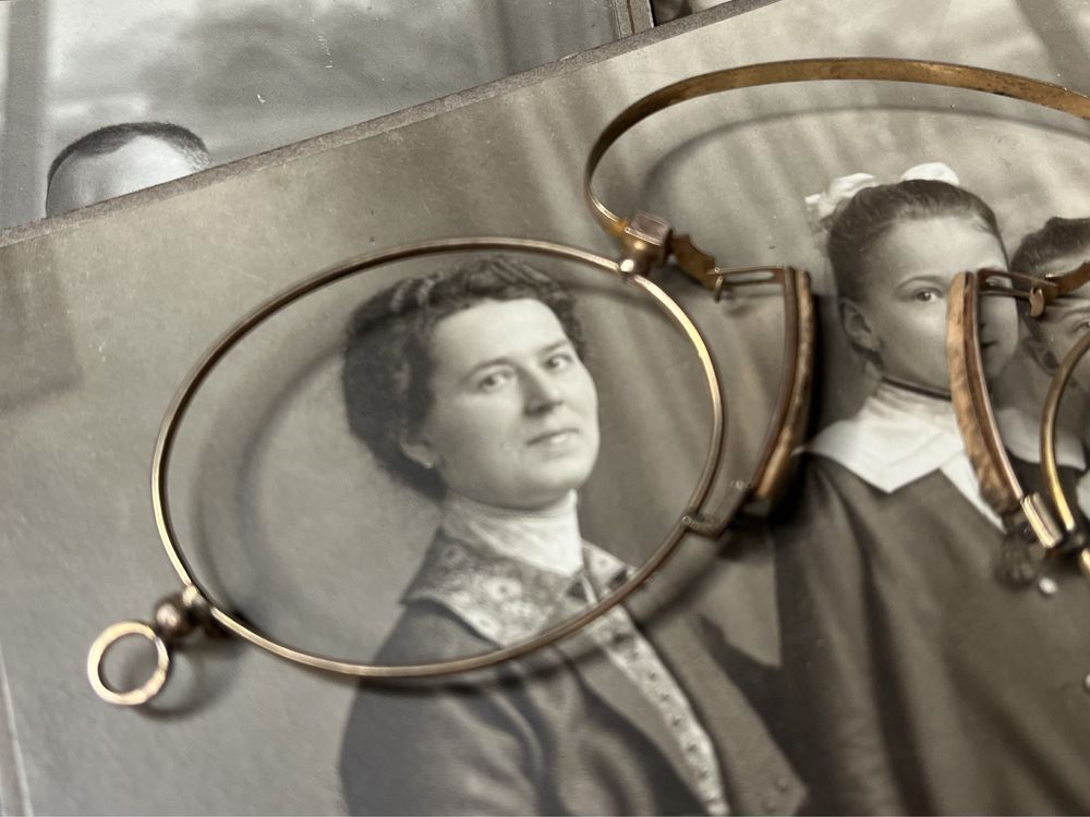 Antyczne  zabytkowe okulary