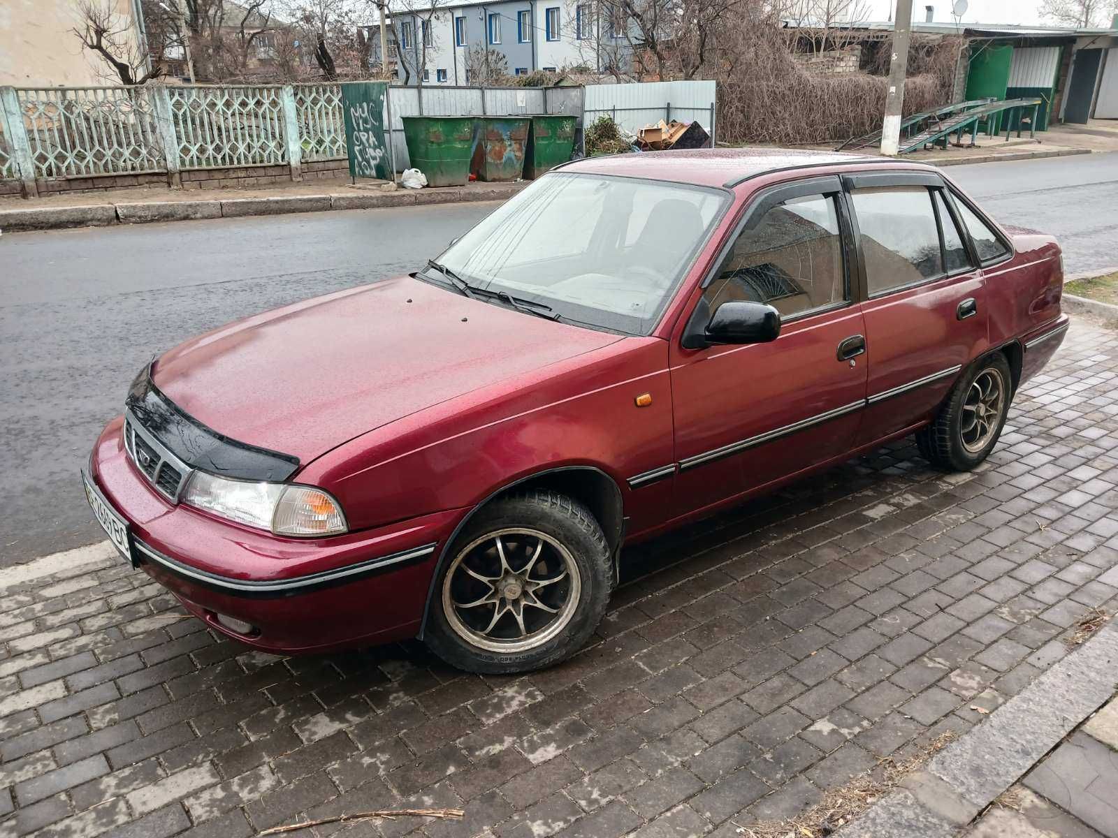 Daewoo Nexia 2007 року 1,5 л. газ/бензин