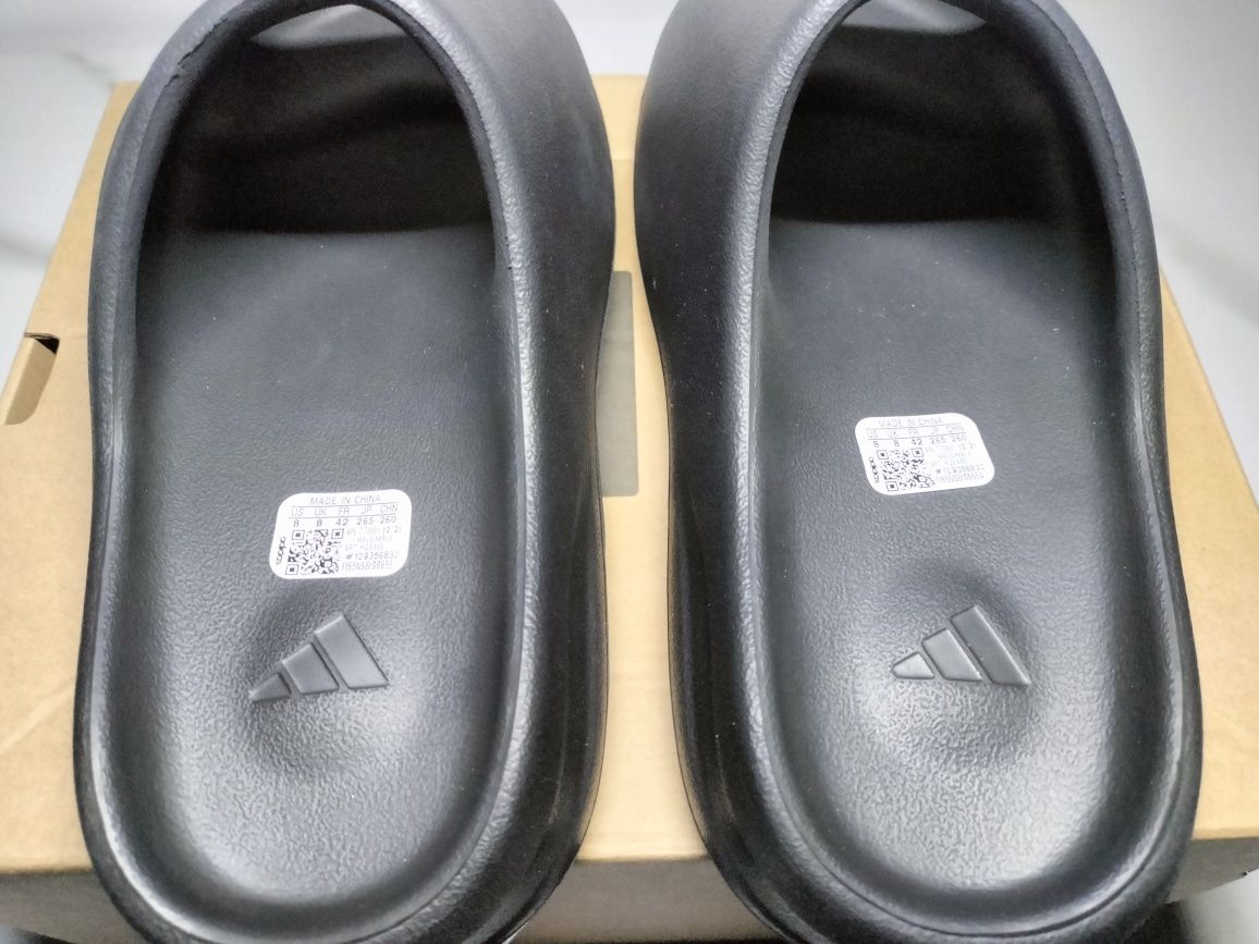 Klapki adidas yeezy slide onyx r.42