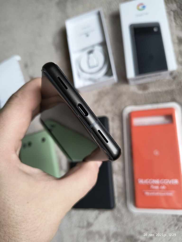 Продам Google Pixel 6a 5G 6/128Gb Sim+Esim Neverlock USA