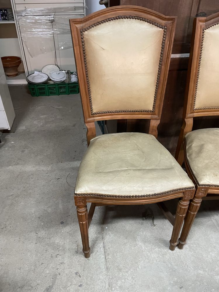 Conjunto de 3 Cadeiras Antigas em Madeira Maciça