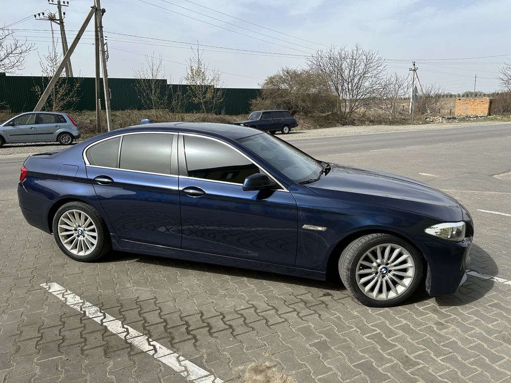 BMW 535i XDrive 2013, 3.0 бензин, Гарна комплектація