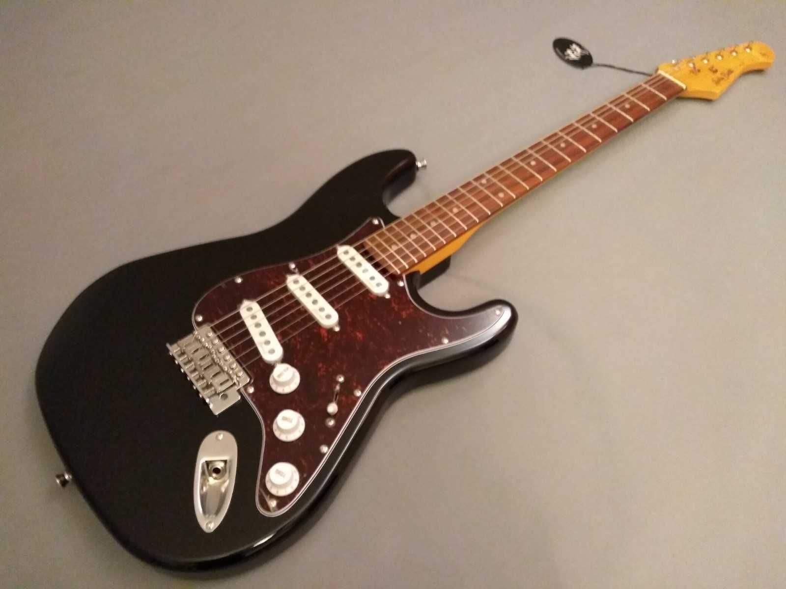 Gitara elektryczna Harley Benton ST-62 Black Vintage-typ Stratocaster