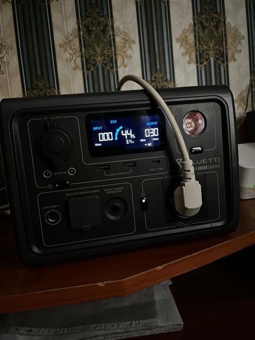 Зарядна станція Bluetti EB3A нова