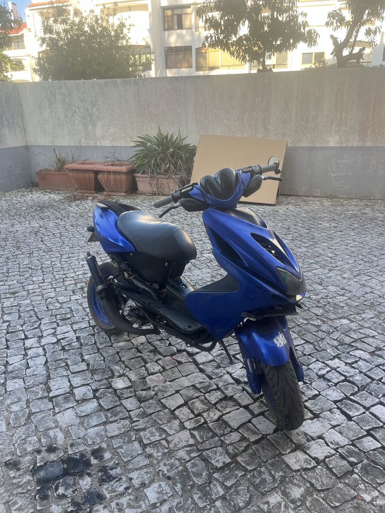 vendo aerox em bom estado