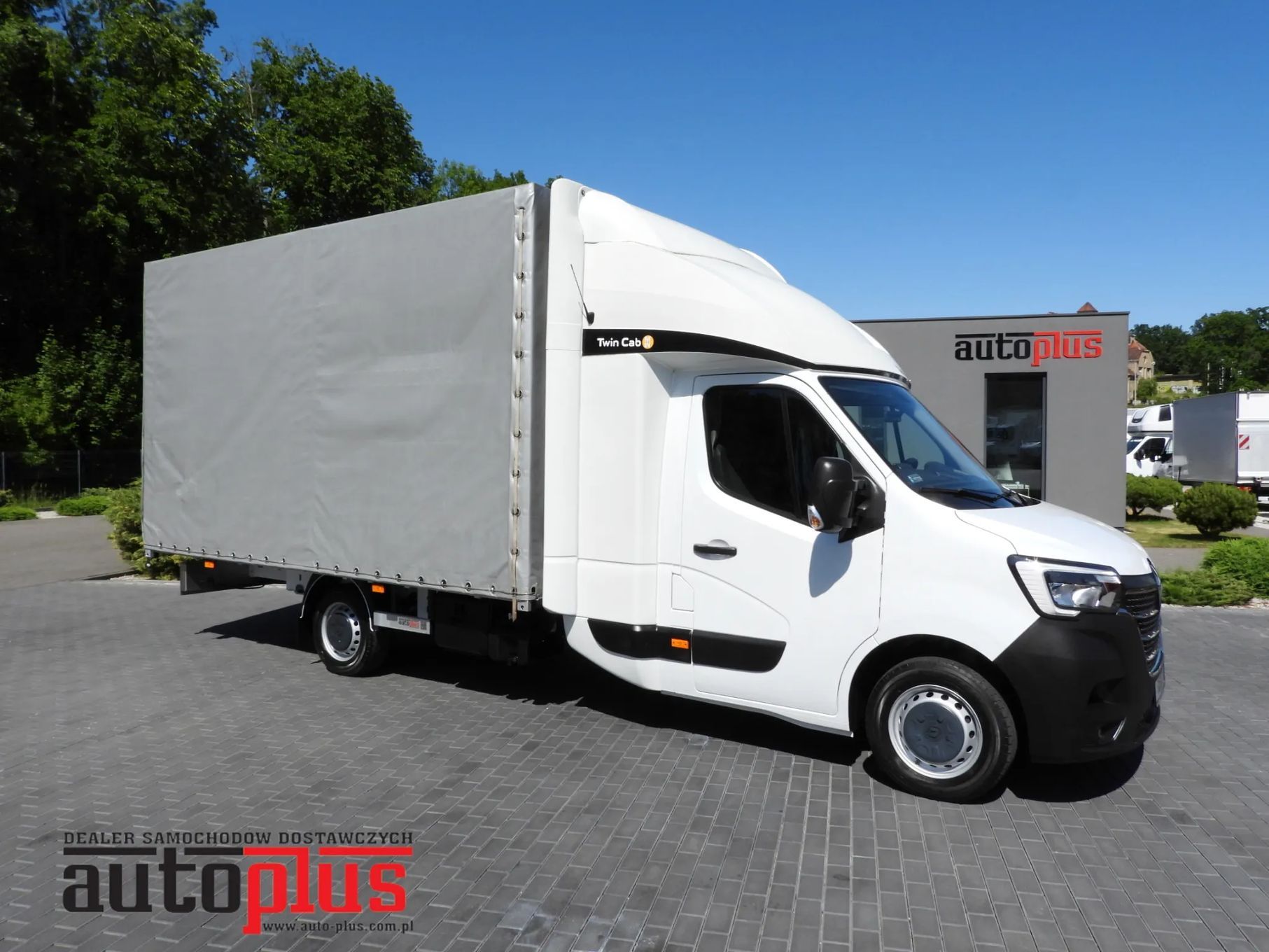 Renault MASTER  PLANDEKA 10 PALET WEBASTO TEMPOMAT LEDY PNEUMATYKA KLIMATYZACJA 165KM [ 414028 ]  stan bardzo dobry, nie wymaga nakładów finansowych, dostępny od reki
