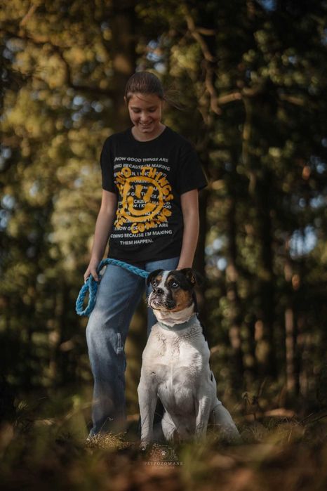 Adwent- duży wesoły przytulak w typie boksera ADOPCJA