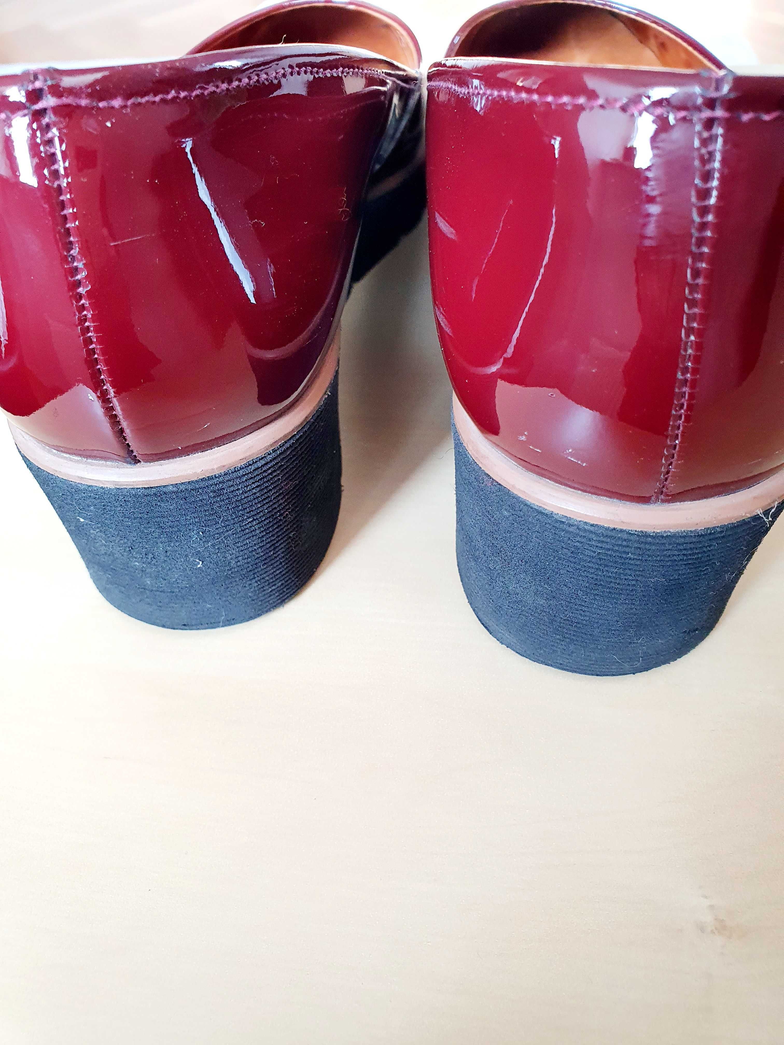 Buty czółenka lakierki RYŁKO kolor bordowy/czerwony rozmiar 37,5