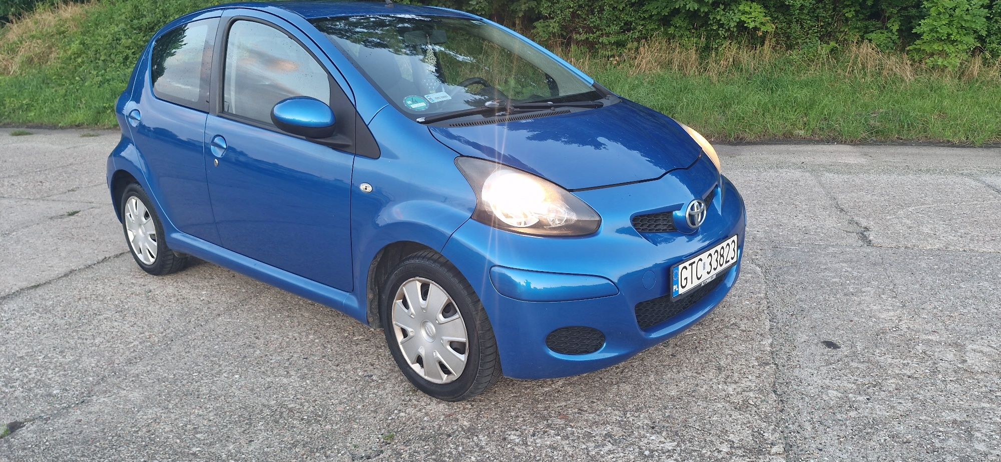 Sprzedam toyote aygo 2011 rok elektryka klima  opłaty