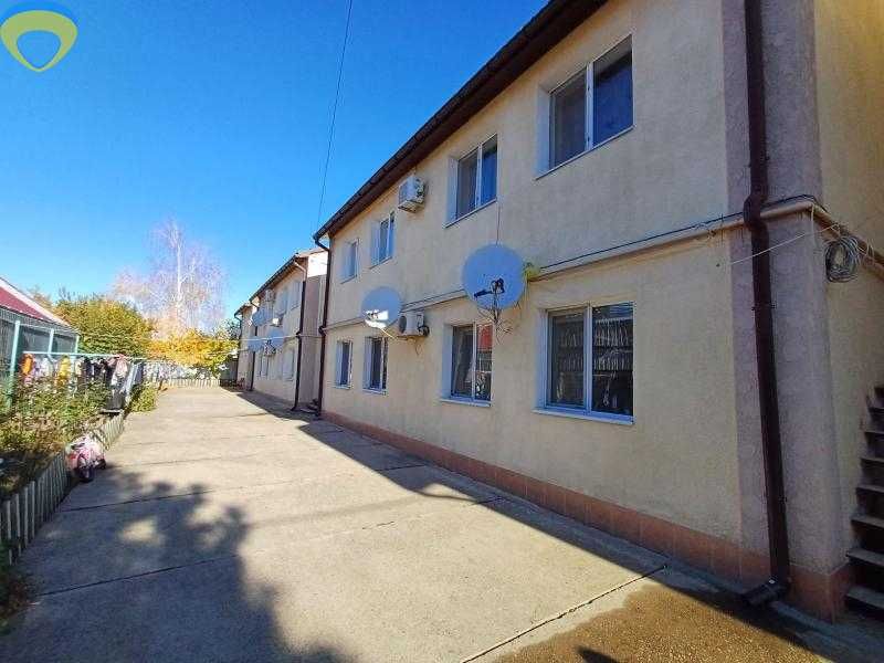 В продажу 2-кк з ремонтом та паркомісцем — Ленпоселок, вул. Молодіжна