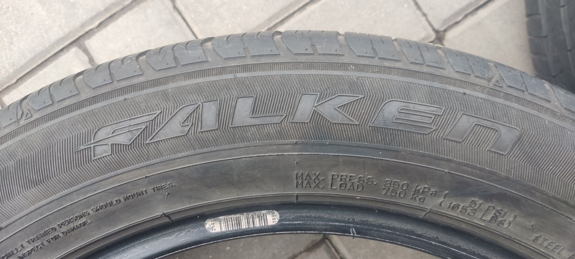 R 18 215/55 falken