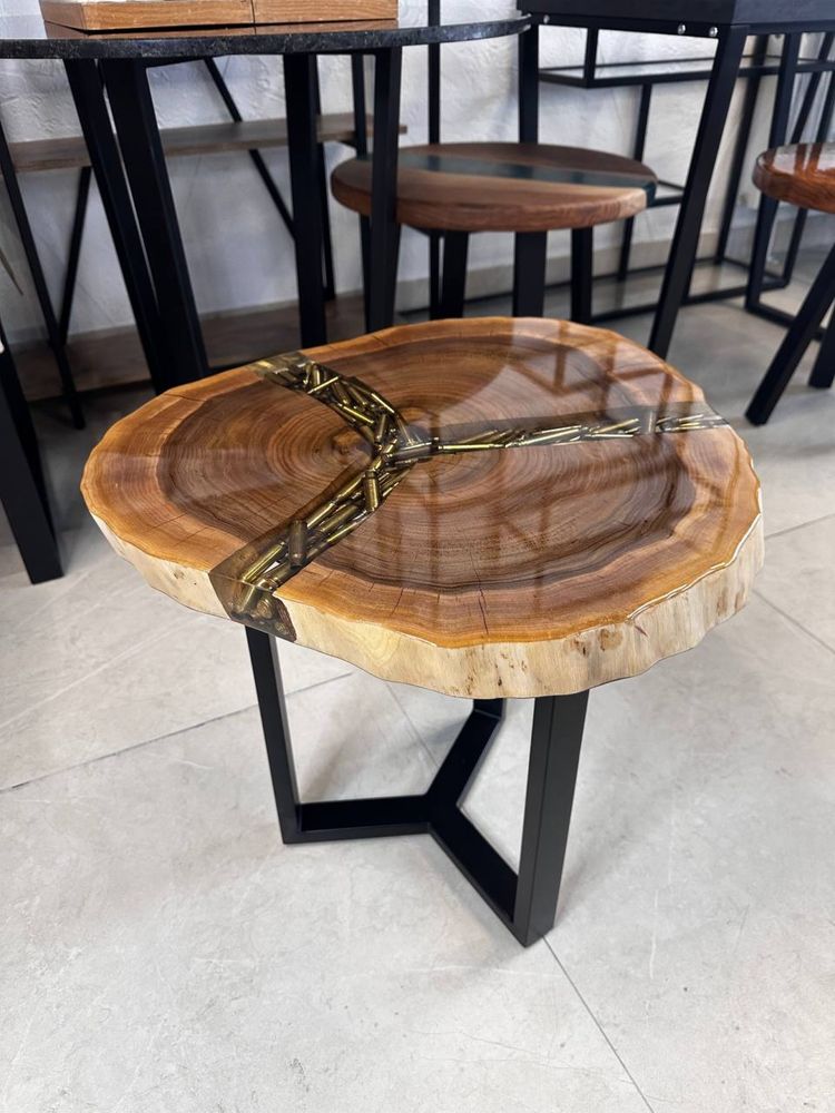 Мебель из металла в стиле industrial  Loft для кафе торговое