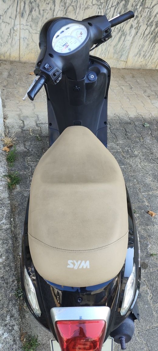 Sym Fiddle 2 125