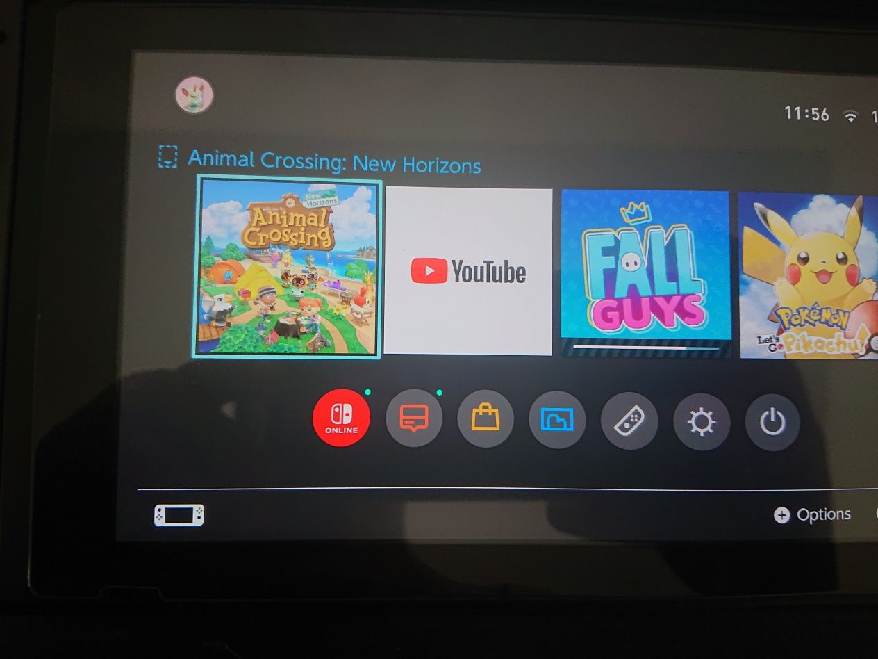 Nintendo Switch V.2 Etui twarde i Animal Crossing New Horizons