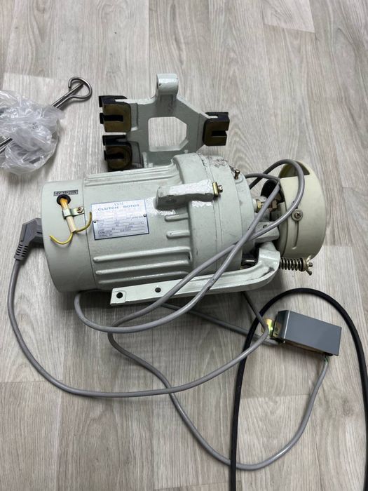 Електродвигун мотор для швейноі машинки Сіруба Siruba