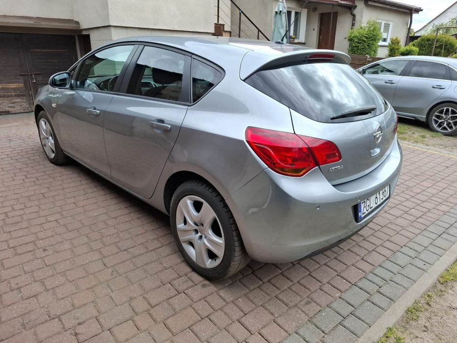 Opel astra j benzyna gaz