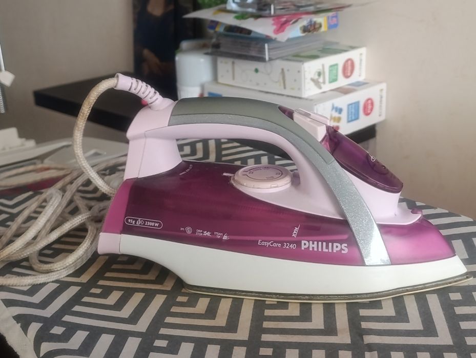 Праска philips easy care 3240