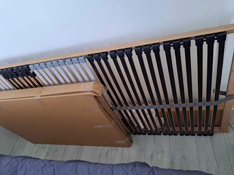 Cama de solteiro ikea