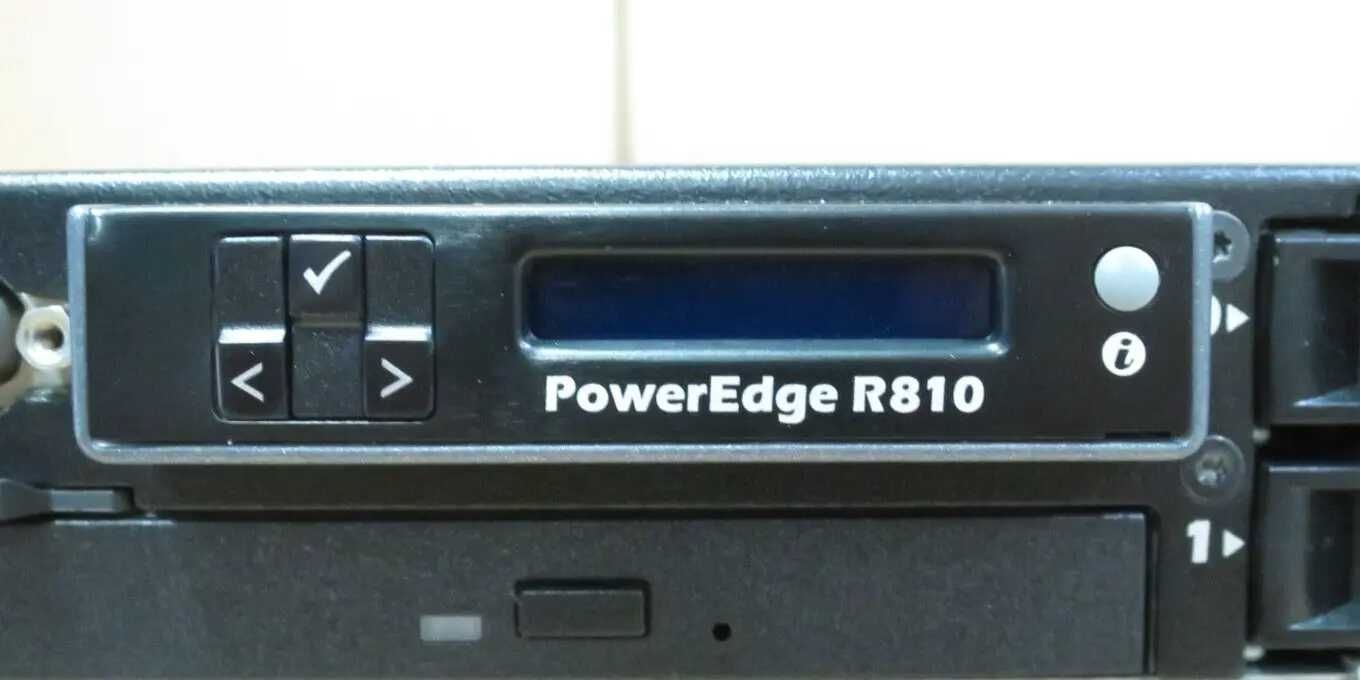 Serwer Dell R810 6x 2.5" 2x 6C Xeon E7540 2GHz 32GB Ram 2U