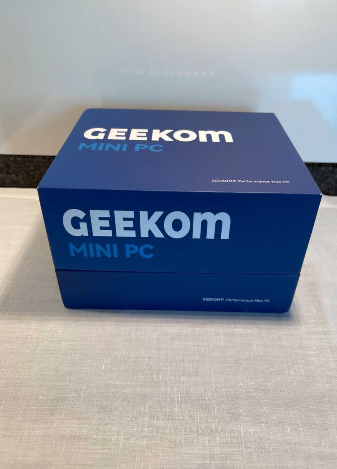 GEEKOM Mini PC (Мини ПК) i5-8259U, 16GB/512GB