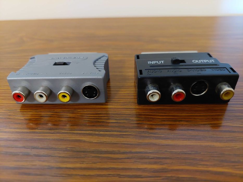 Adaptador SCART Entrada/Saida 3 RCA Femea + SVHS