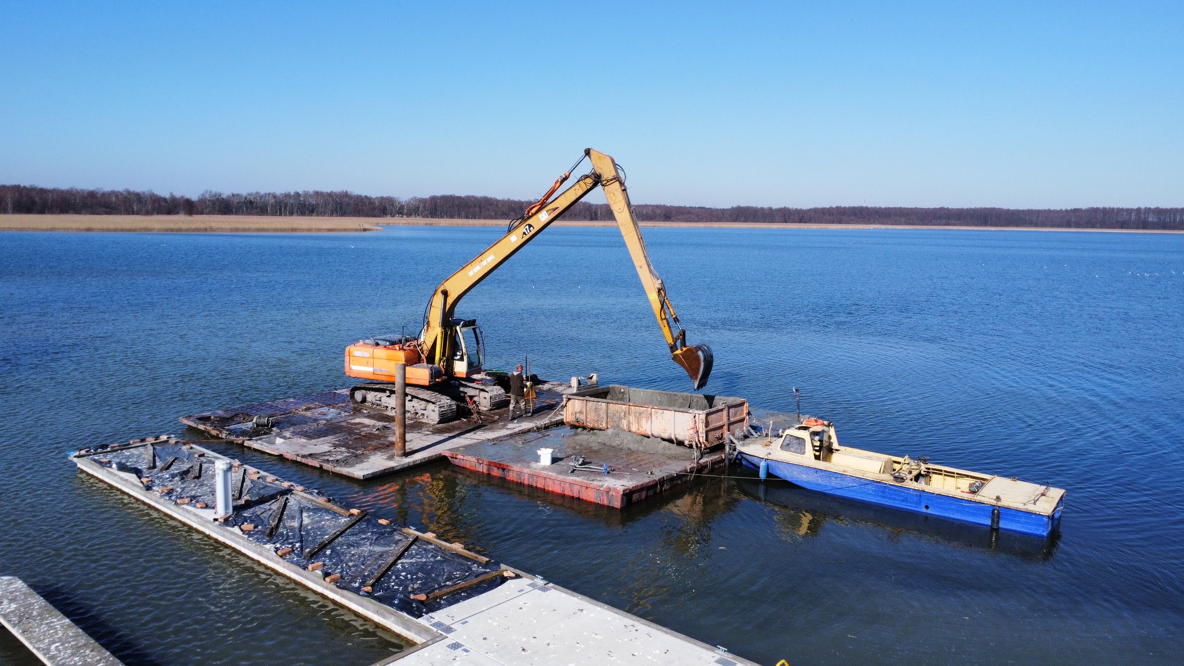 Pogłębiarka ,pogłębianie koparka pływająca, koparka na pontonach