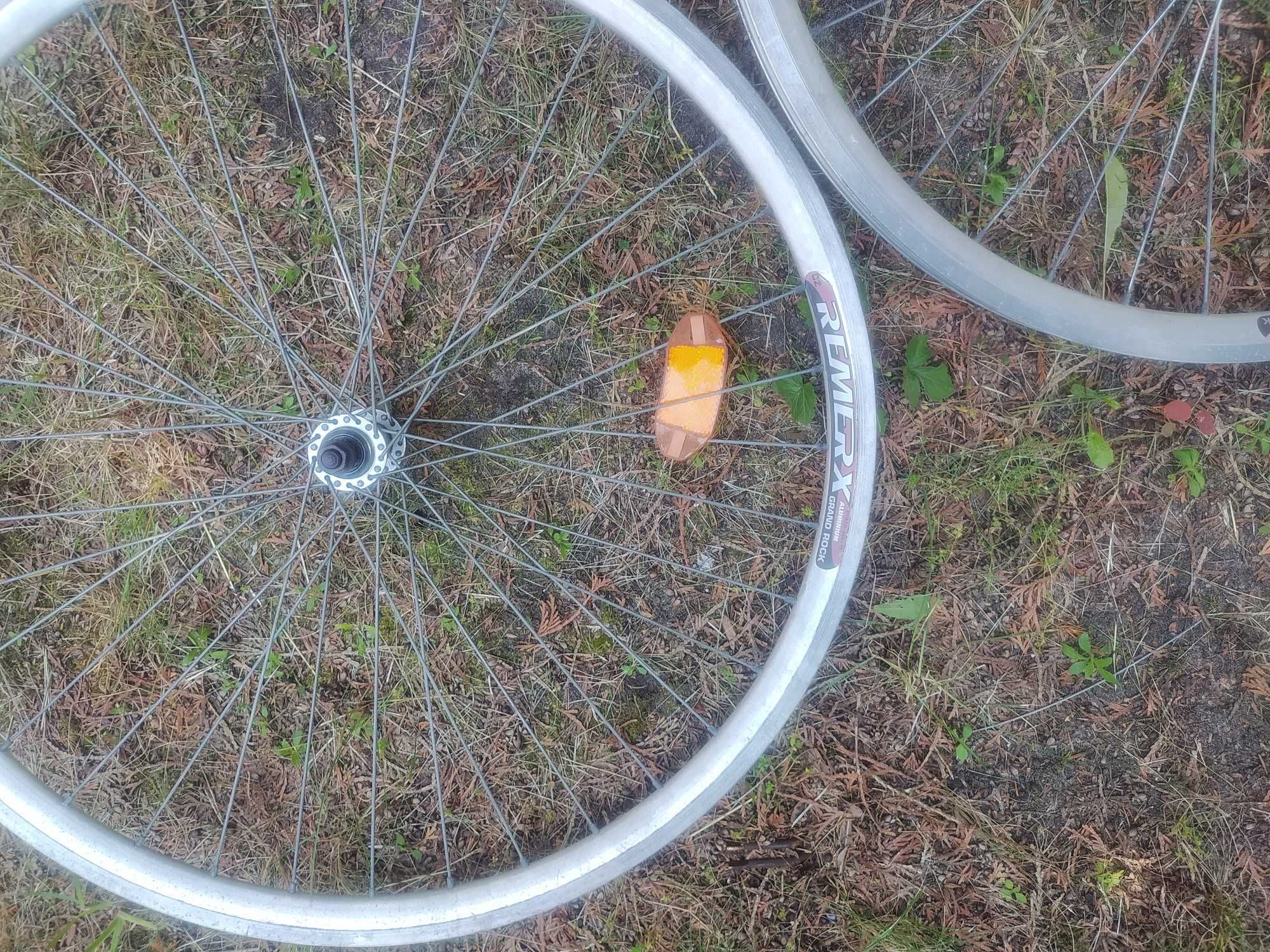dwie obręcze 28" do roweru